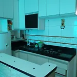Apartamento Mob à 5 minutos da Praia do Forte dois quartos