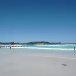 Apartamento Mob à 5 minutos da Praia do Forte dois quartos